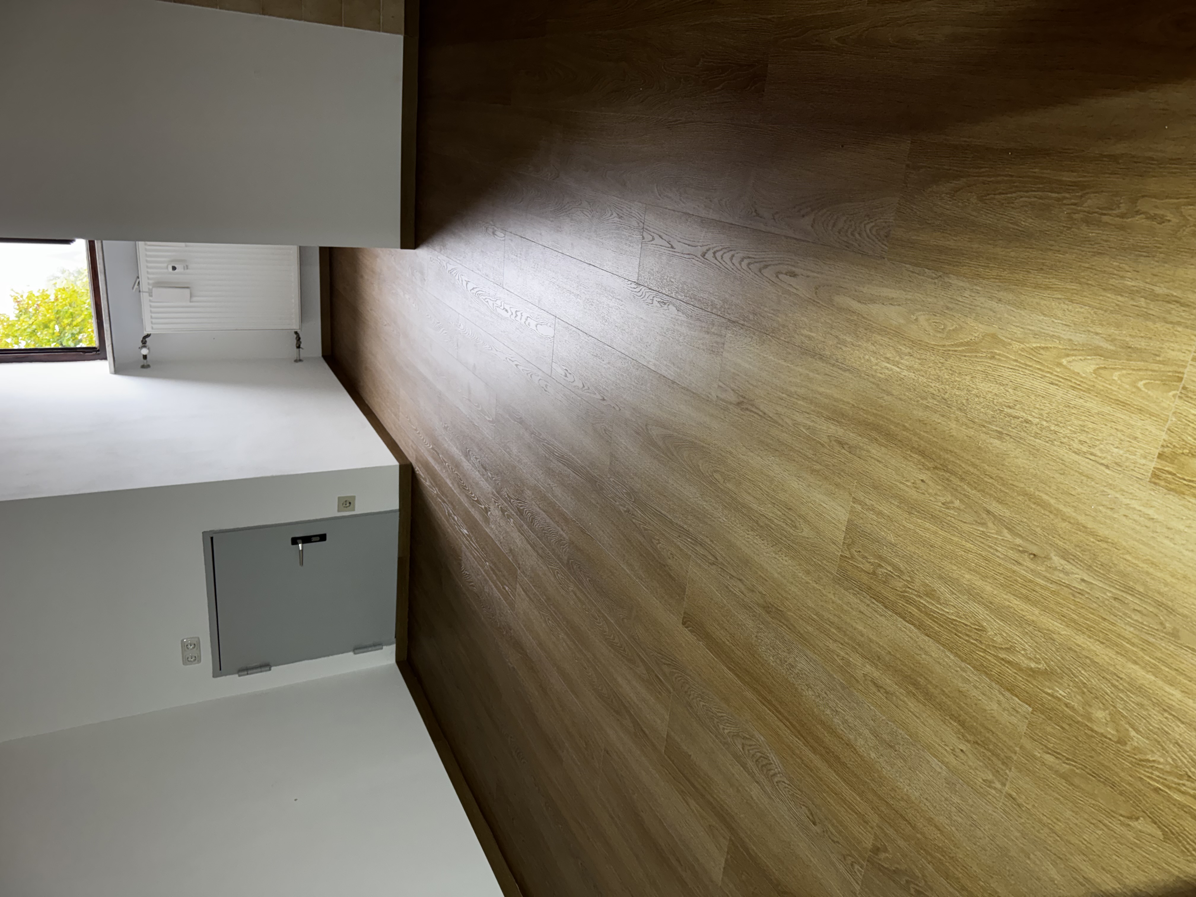 Küchen-Projekt: Alt-PVC raus, Designboden rein ✅ – 52aff5b232f6eda2