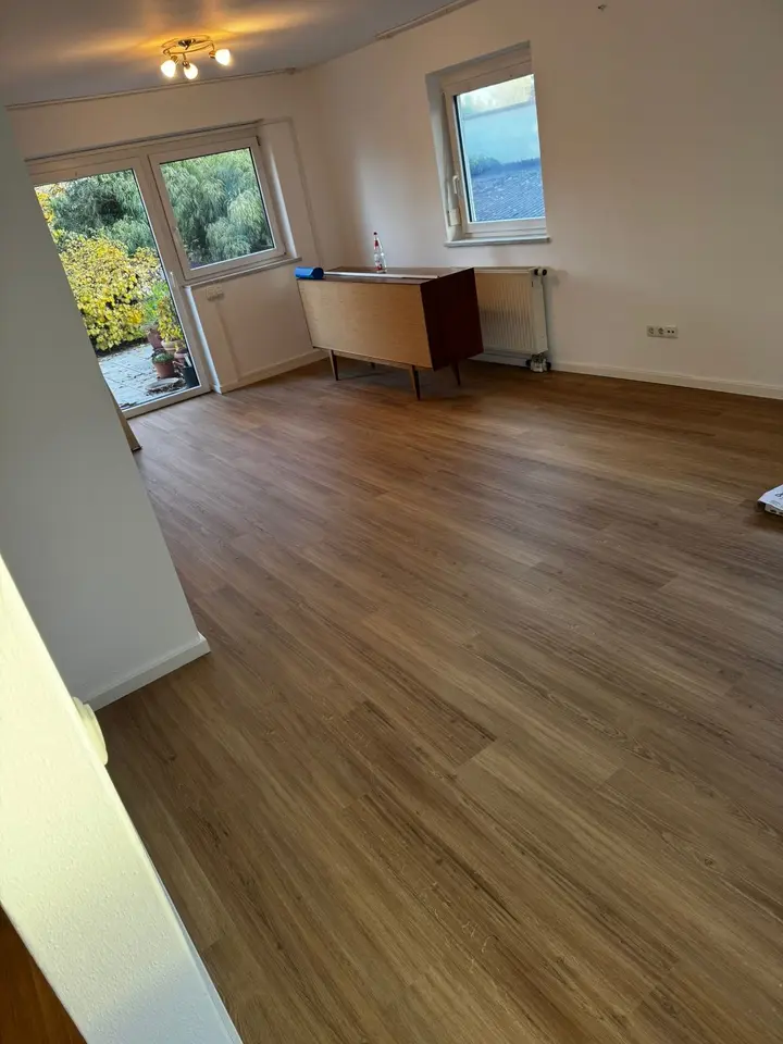 Designboden in mehreren Räumen – Weilheim